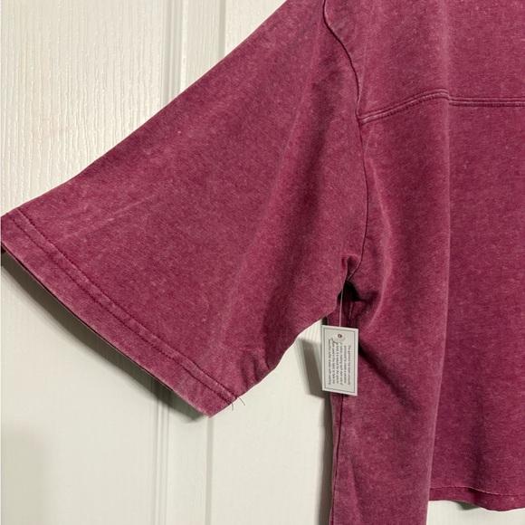 Betty Boop Graphic Crop Tee - Picture 6 of 6